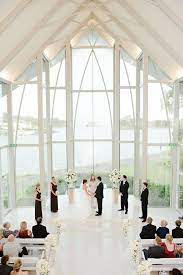 Searching For The Best Indoor Wedding Venues To Get Inspires For Your Own Wedding We Wedding Venues Indoor Wedding Venue Decorations Indoor Wedding Ceremonies