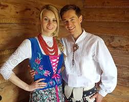 She is affiliated with northside hospital and palms of pasadena hospital. Taka Roznica Wieku Dzieli Kamila Stocha I Jego Zone Ewa Bilan Stoch Urodzila Sie W Wyjatkowym Dniu Super Express