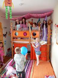 Für die eltern lohnt es sich daher, ein kinderbett zu kaufen. Hochbett Mitwachsend Fur Kinder Online Kaufen Billi Bolli
