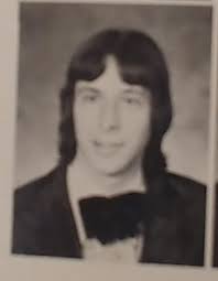 how many sets of twis do u remember from highh school? Lapes; Enfields; &  the stouffers. any others? any girl twins?