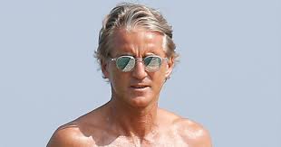 Discover more posts about roberto mancini. Former Manchester City Boss Roberto Mancini Shows Off His Incredible Ripped Physique At Age Of 53 Mirror Online