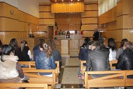 Varsta bunicului este de 80 de ani. Cat De Inatacabil Este Contractul De Vanzare CumpÄrare Cuget Liber