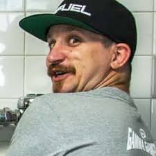 Gina Tracy (@GinaGtracy)