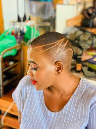 Hi can anyone please tell me the mobile number or landline for KD Barber in  St Paul's Square Ramsey Please?