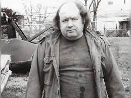 Mr. Larry Roach's Memorial Website