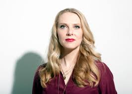 Ook jelka laat iets van zich horen. Jelka En Henry Maken Op Hilarische Wijze Babynieuws Bekend Show Ad Nl