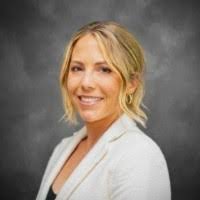 Tara Craven's Instagram, Twitter & Facebook