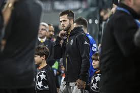 Maybe you would like to learn more about one of these? Juventus Turin Miralem Pjanic Hat Nur Einen Fehler