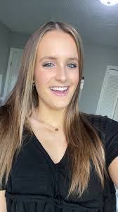 Savannah Mcgrath's Instagram, Twitter & Facebook