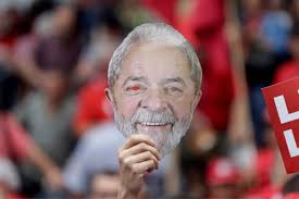 Brasilien: Lula da Silva mischt Politik auf