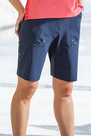 Sie enden typischerweise wenige zentimeter oberhalb des knies. Damen Bermudas Damen Shorts Online Kaufen Sealand24