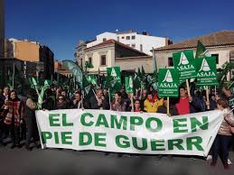Resultado de imagen de fotos de agricultores en pie de guerra
