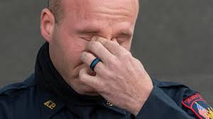 Ascension deputy had to 'do everything it takes' to rescue family from  sinking pickup