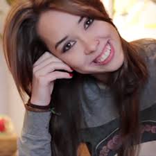 Brenda Daudt's Instagram, Twitter & Facebook