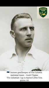 🇨🇱 Former right winger of the Chile national team