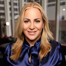 Madeline Sears's Instagram, Twitter & Facebook