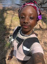 Hey y'all , my name is Alyse , I love being outside and being in nature,  hiking , walking , camping , kayaking, etc. I'm also an herbalist so I love  looking