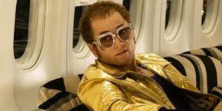 @taronegerton is elton john in #rocketman, the incredible story of a pop culture icon. Film Uber Rocketman Elton John Nachstes Musiker Biopic Kommt In Die Kinos Film Plus Kritik Online Magazin Fur Film Kino