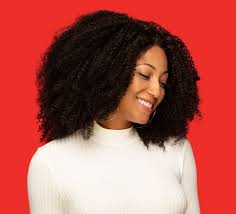 The texture and 100% unprocessed virgin quality of peruvian hair allows the hair to maintain it's curly texture quite well in humid conditions. Peruvian Curly Bundle Mayvenn