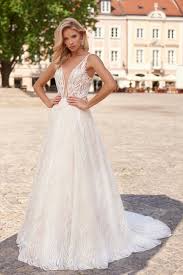 Jetzt material & übungen gratis downloaden! 102645 Brautkleid In A Linie Hochzeitshaus Niedersachsen