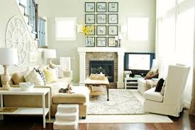 Wohnzimmer In Hellen Harmonischen Farben In 2020 Beige Living Rooms Small Living Room Design Country Living Room