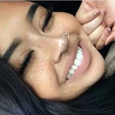 Roxanne Rendon (roxylinaanna)