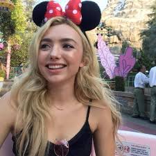 Amanda Hixson (verymandy)