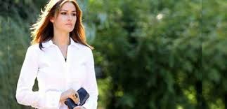 Entwerfen sie ihr eigenes hochzeitskleid wurde gerade erschwinglich mit preisen ab nur 1200 £! Fahriye Evcen Will Hochzeitskleid Selbst Entwerfen Nachrichten