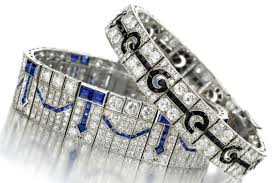 There are 575 kids drawing jewels for sale on etsy, and they cost 32,50 $ on average. What Is Art Deco Jewelry