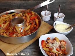 Hahnchen Nudel Pfanne Aus Dem Omnia Backofen Omnia Backofen Rezepte Omnia Backofen Backofen Rezepte