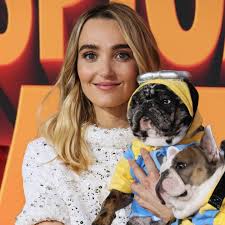 BELLO! @despicableme 4 in theaters July 3rd!! ME WANT BANANA! BANK YOU! BEE  DO! POOPAYE! 🍌🍌 @minions #despicableme