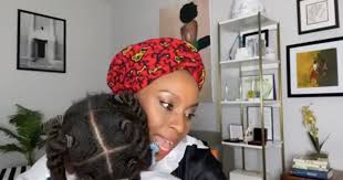 Nigerian writer chimamanda ngozi adichie is best known for americanah and half of a yellow sun. Cute Video Of Chimamanda Adichie Praising Her 4 Year Old Daughter