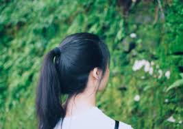 Many shampoos, conditioners, hair sprays and other products contain chemicals that are hard on the scalp and hair and can speed up hair loss and damage the hair that's left. Having Hair Loss Or Thinning Hair Here S What To Do About It Lifestyle News Asiaone