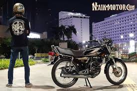 Kamu bisa menemukan penjual knalpot ori rx king dari seluruh indonesia yang terdekat dari lokasi & wilayah kamu sekarang. Si Jambret Rx King Gold 20th Anniversary Yang Kini Jadi Buronan