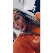 Alyssa Bouton's Instagram, Twitter & Facebook