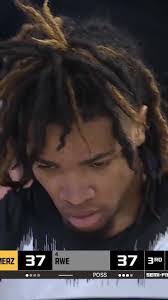 Daquan Davis's Instagram, Twitter & Facebook