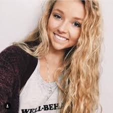 Lydia May (@lydlandwehr)