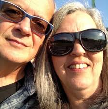 Christmas PUTTING for @alicecoopersolidrock with @alicecooper and  @edroland9. Photos by Victor Chalfant Photography #DonFelder  #DonFelderMusic #RocknRoll