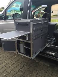 Wir Bieten Qualitativ Hochwertige Campingmobel In Einem Individuellen Und Aussergewohnlichem Design Unsere Mobel Sind Campingbus Ausbau Camping Wohnmobilumbau