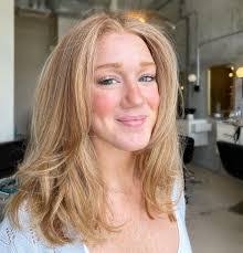 Carissa Beard's Instagram, Twitter & Facebook