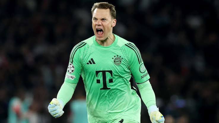 Manuel Neuer chega a um &ldquo;acordo total&rdquo; sobre a renova&ccedil;&atilde;o de contrato com o Bayern de Munique, com o goleiro de 40 anos aceitando uma redu&ccedil;&atilde;o salarial | Goal.com Brasil