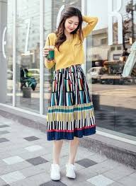 Baju fashion korea motif leopard ini terbuat dari bahan silk milk dan katun. 20 Inspirasi Outfit Korean Style Yang Simple Untuk Wanita Hai Gadis