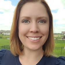 Kendra Kirkpatrick's Instagram, Twitter & Facebook