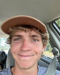 A goal I've started that I think has been very helpful! #dad #husband  #parent