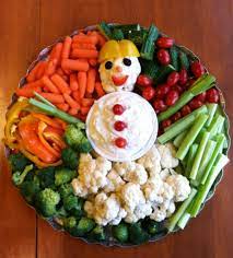 Ajouter la sauce vinaigrette et/ou mayonnaise. 14 Magnifiques Plateaux De Legumes Super Faciles A Monter Pour Noel Cuisine Trucs Et Bricolages Ideebric Legumes De Noel Assiette De Crudites Repas Noel