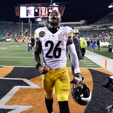 At roughly $14.5 million, bell is set to earn almost twice as much as the. Steelers Won T Tag Le Veon Bell Letting Him Hit Free Agency A Win Win Sbnation Com