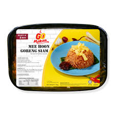 Kiranya mee hoon ni satu bahan masakan yang vesertile, bayangkan selain digoreng, boleh juga dibuat mee sup, ada juga yang dibuat kerabu pendek kata boleh masuk semua majlis baik formal atau santai. Resepi Mee Hoon Goreng Kicap Cina