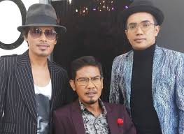 Free ame2019 exist reunion jesnita langkah seiringan anugerah meletop era mp3. Ajai Kongsi Foto Bersama Mamat Selepas 20 Tahun Tidak Bertemu Beri Bayangan Konsert Reunion Exists Hiburan Mstar
