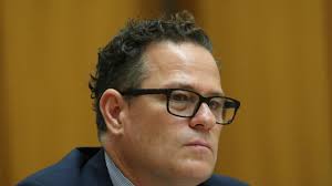 Bernie Dean's Instagram, Twitter & Facebook