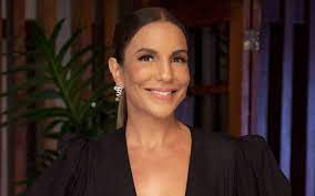 Brazilian axé music superstar ivete sangalo debuted as the lead singer of banda eva in 1993 with an eponymous album. Ivete Sangalo Irritates Netizens After Exempt Post On Pandemic Deaths Entertainment Prime Time Zone